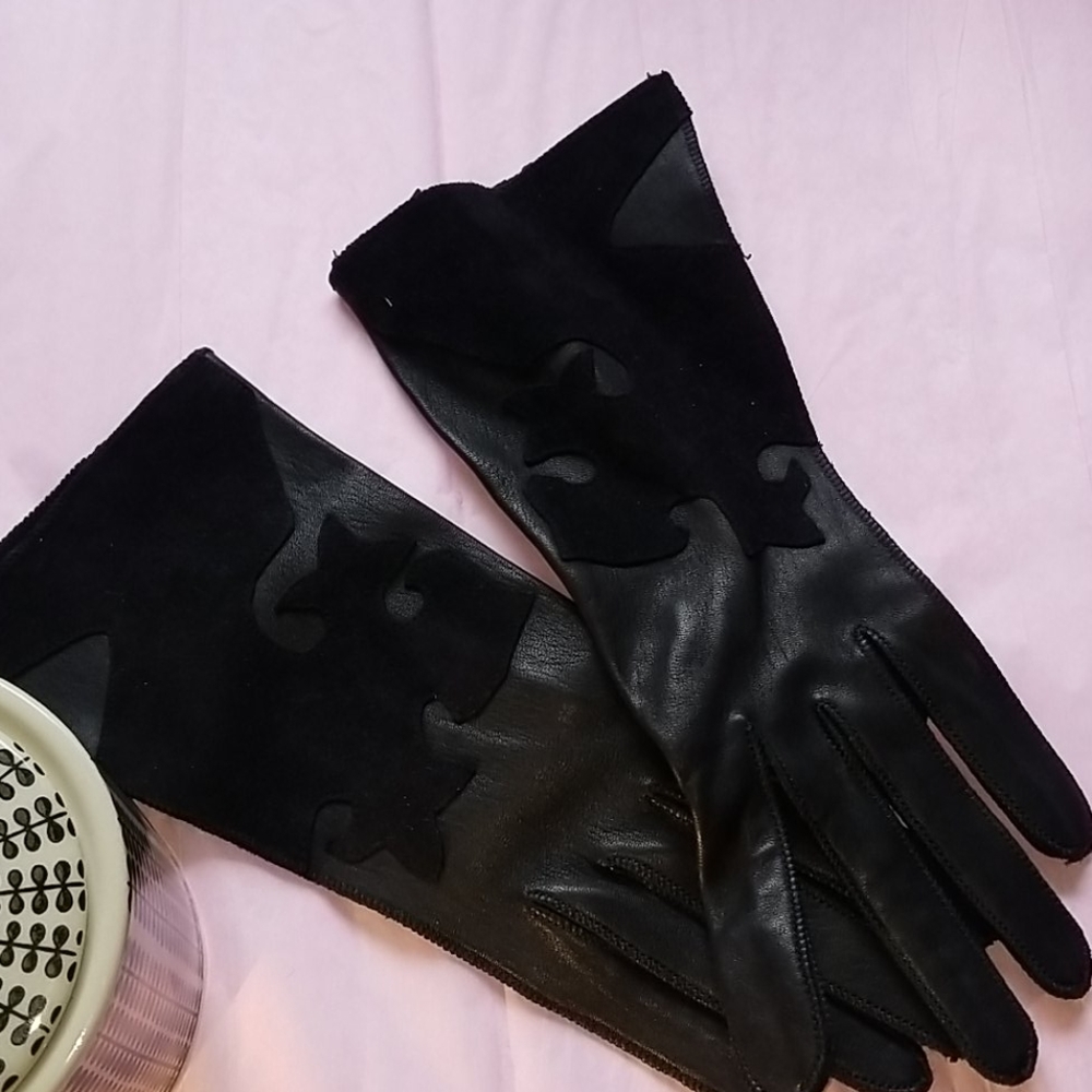 Women's Accessories